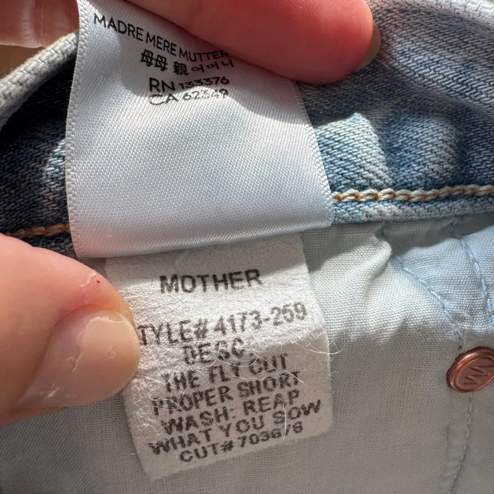 MOTHER DENIM THE FLY CUT PROPER SHORT - Picture 7 of 8